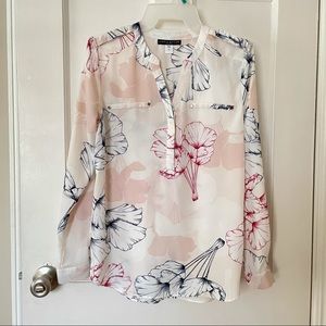 Creme floral print long sleeve blouse